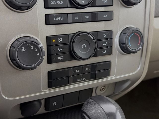 2008 Ford Escape 4WD 4dr V6 Automatic XLT - 22989772 - 14