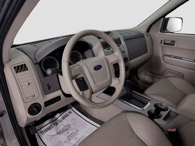 2008 Ford Escape 4WD 4dr V6 Automatic XLT - 22989772 - 8
