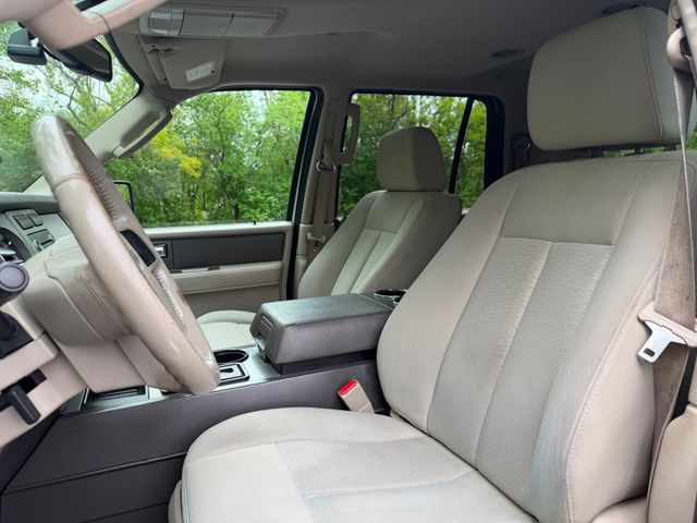 2008 Ford Expedition EL 4WD 4dr XLT - 23031113 - 16