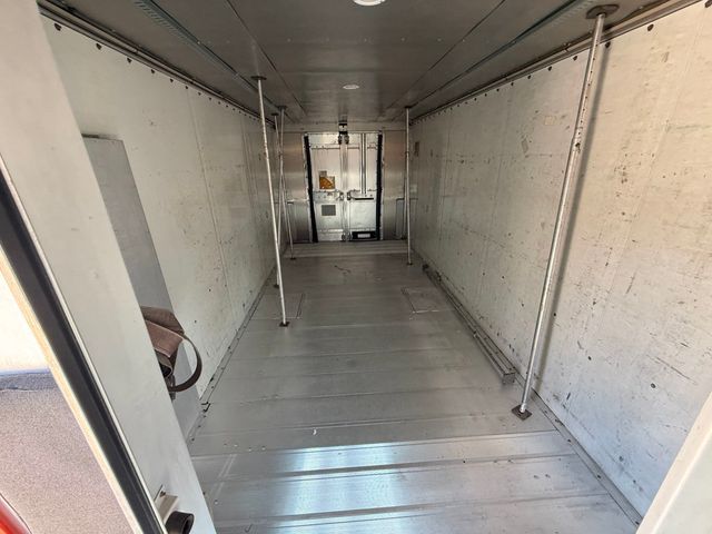 2008 Ford E-350 17' Box Truck  - 22955034 - 6