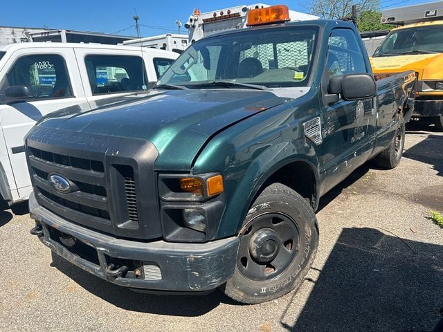2008 Ford F250 SUPER DUTY 8 FOOT BED PICKUP LOW MILES WITH LIFTGATE - 21861053 - 0