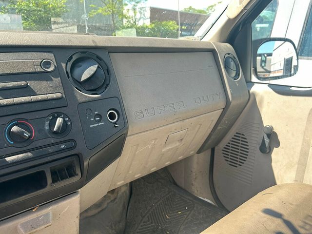 2008 Ford F250 SUPER DUTY 8 FOOT BED PICKUP LOW MILES WITH LIFTGATE - 21861053 - 14