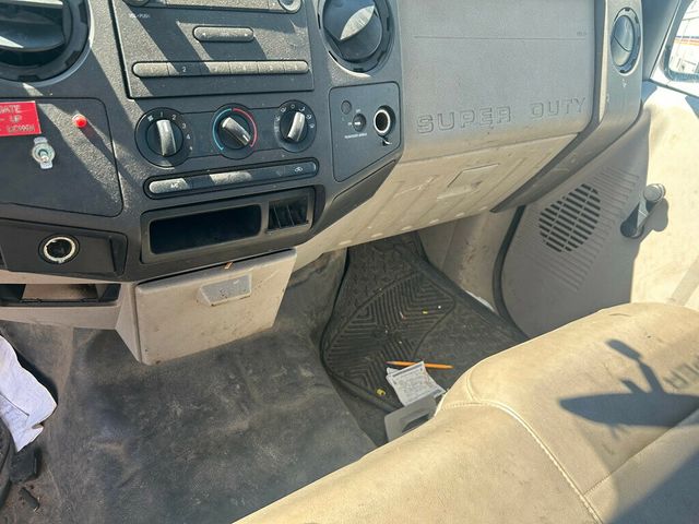 2008 Ford F250 SUPER DUTY 8 FOOT BED PICKUP LOW MILES WITH LIFTGATE - 21861053 - 15