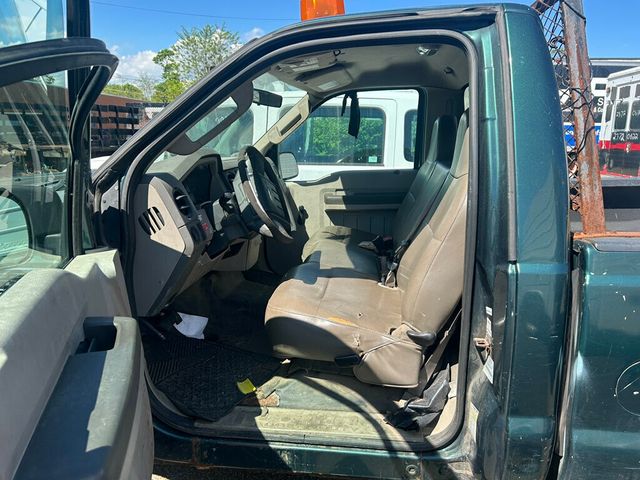 2008 Ford F250 SUPER DUTY 8 FOOT BED PICKUP LOW MILES WITH LIFTGATE - 21861053 - 6