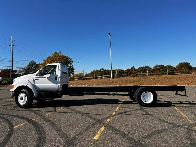 2008 Ford F750 CAB N CHASSIS 22.5 FOOT RAILS LOW MILES SEVERAL IN STOCK - 22582423 - 3