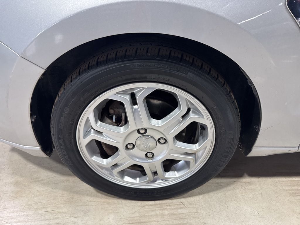 2008 Ford Focus 2dr Coupe SES - 22979432 - 1