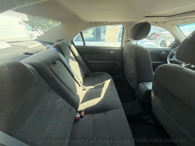 2008 Ford Fusion 4dr Sedan V6 SE FWD - 23064346 - 7