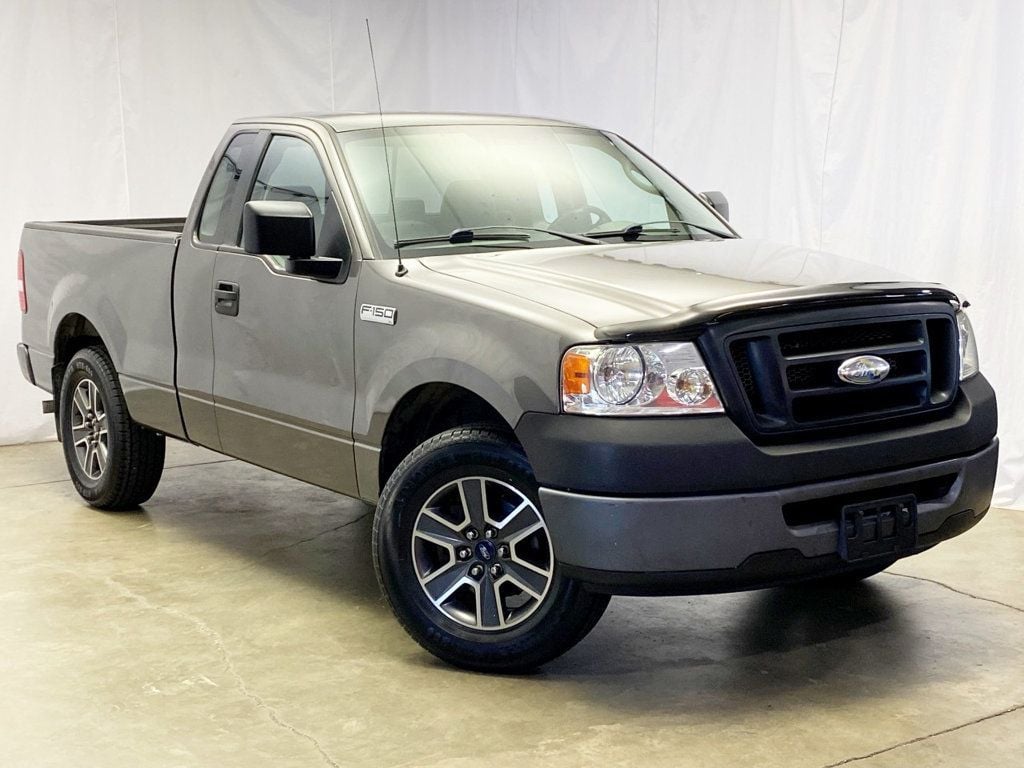 2008 Ford F-150 2WD Reg Cab 126" STX - 22579167 - 1