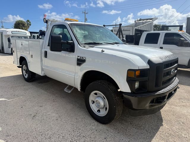 2008 Ford F-250 4X4 Utility Service Truck  - 23097132 - 4