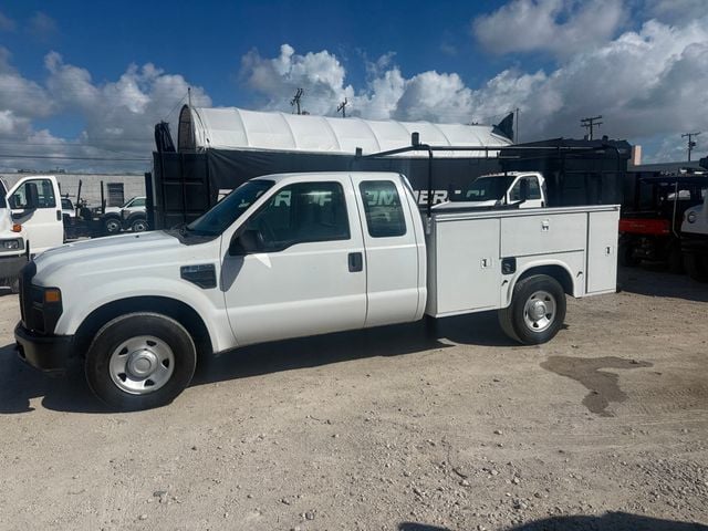 2008 Ford F-250 Extended Cab Utility Service Truck  - 23029856 - 1