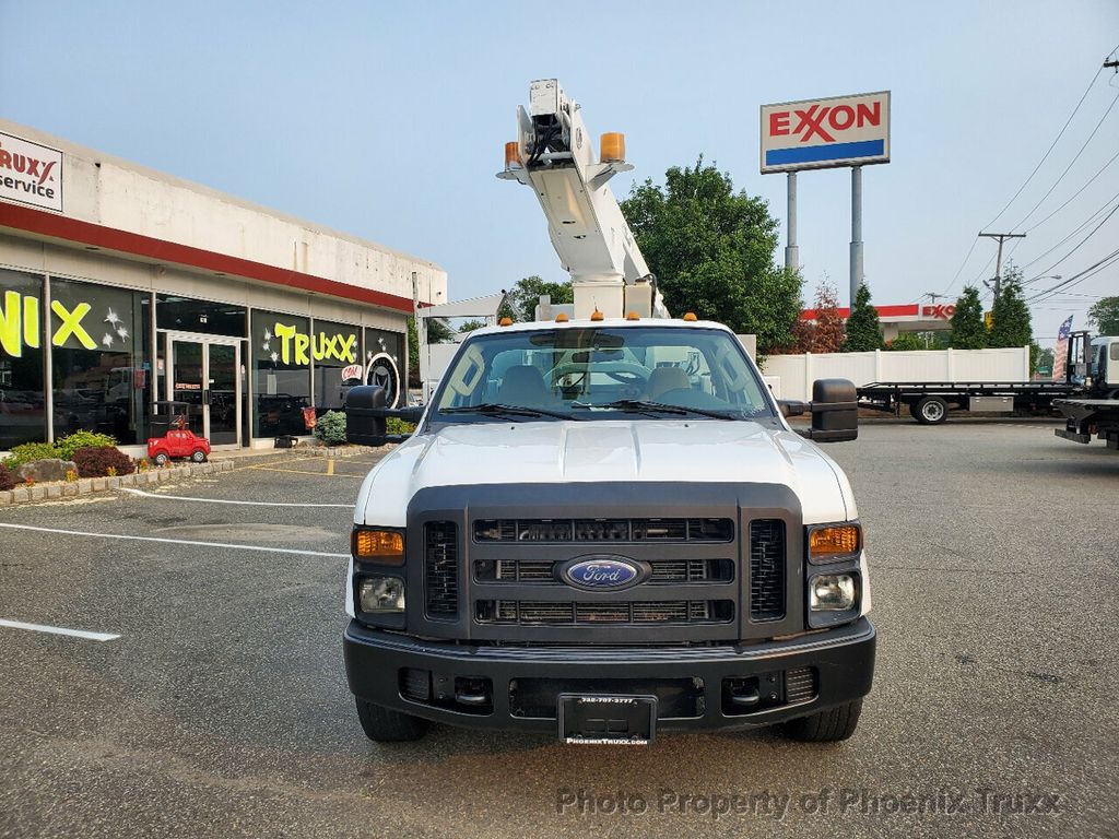 2008 Ford F-350 XL photo 2