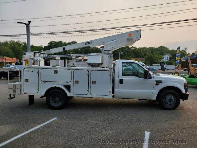 2008 Ford F-350 Super Duty Chassis Cab XL