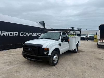 2008 Ford F-350 Utility Service Truck