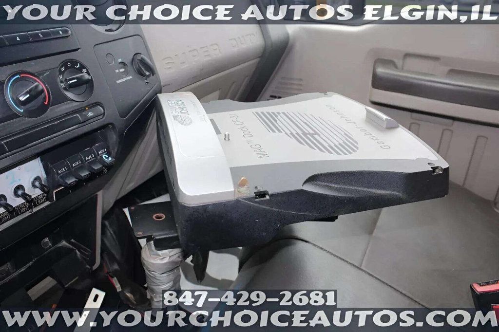 2008 Ford F-550 Super Duty 4X2 2dr Regular Cab 140.8 200.8 in. WB - 22957488 - 18