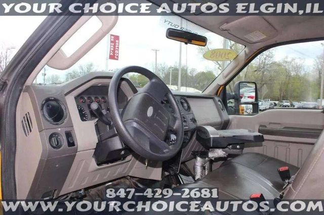 2008 Ford F-550 Super Duty 4X2 2dr Regular Cab 140.8 200.8 in. WB - 22957488 - 33