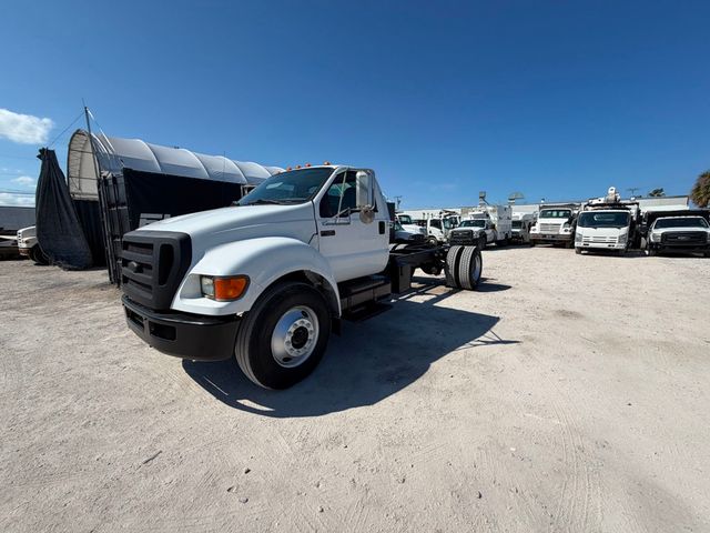 2008 Ford F-650 Cab & Chassis Base Trim - 23020495 - 0