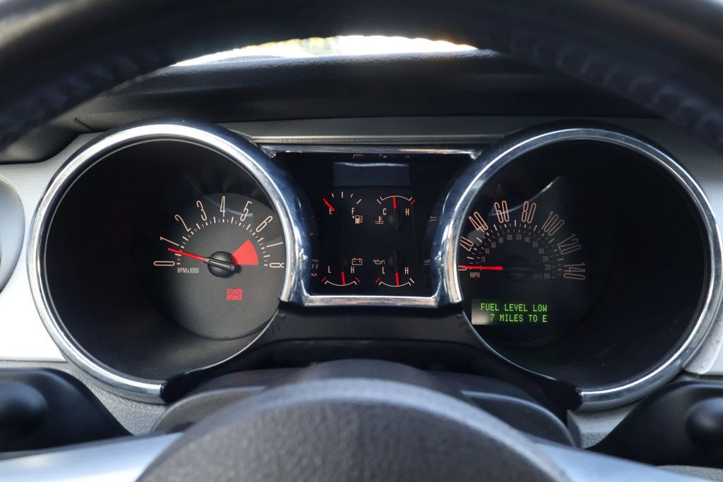 2008 Ford Mustang 2dr Convertible GT Deluxe - 22840780 - 20