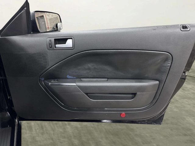 2008 Ford Mustang 2dr Coupe GT Deluxe - 22959333 - 15