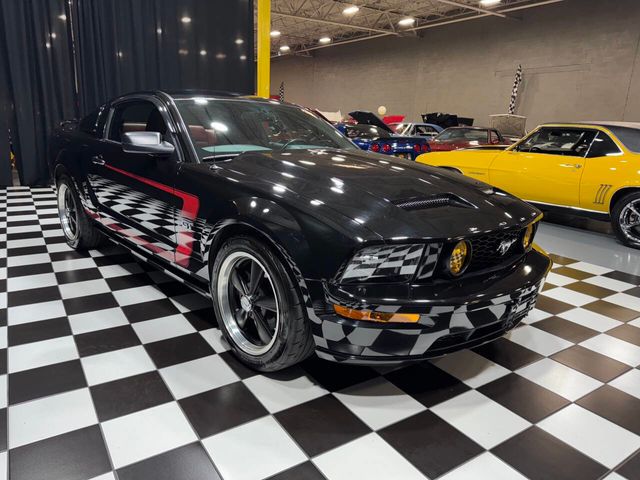 2008 Ford Mustang 2dr Coupe GT Premium - 22851148 - 11