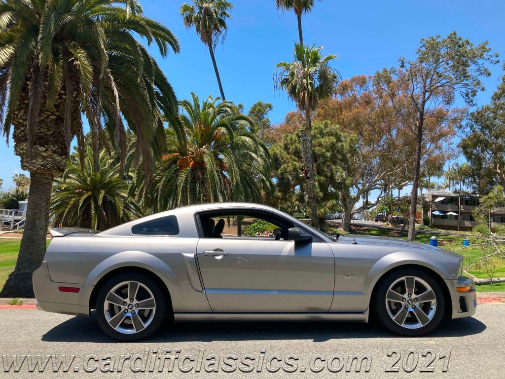 2008 Ford Mustang 2dr Coupe GT Premium - 20789769 - 4