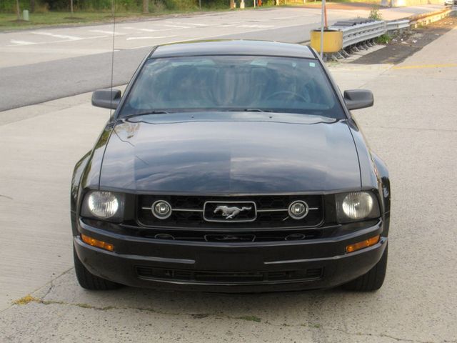 2008 Ford Mustang 2dr Coupe Premium - 22533469 - 4