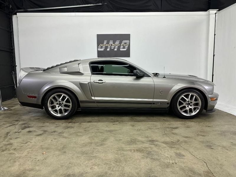 2008 Ford Mustang 2dr Coupe Shelby GT500 - 22774203 - 3