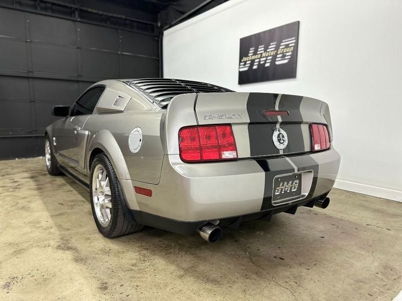 2008 Ford Mustang 2dr Coupe Shelby GT500 - 22774203 - 4