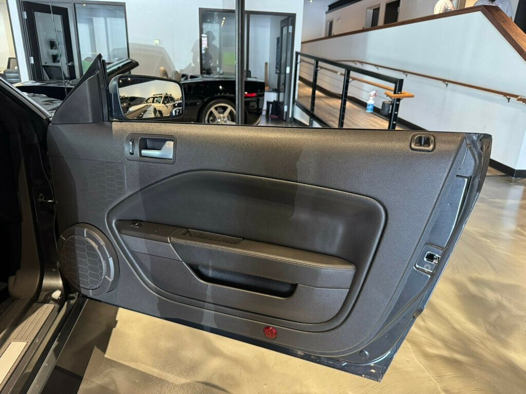 2008 Ford Mustang GT500/820AEquipment/NAV/SiriusXM/PremiumPkg/AmbientLighting - 22907685 - 16