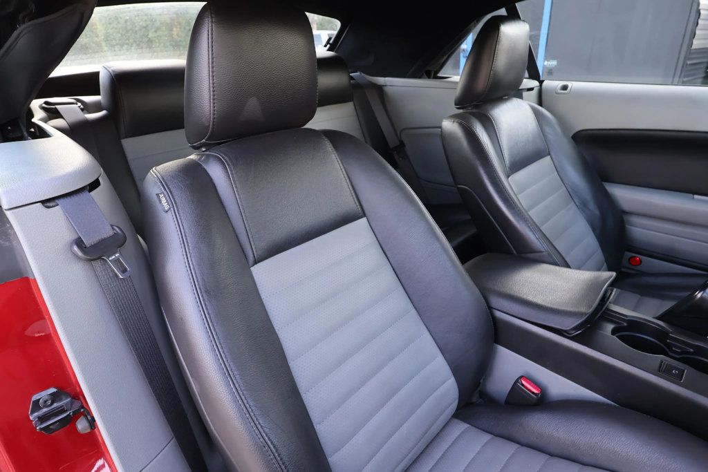 2008 Ford Mustang MANUAL TRANS, NO ACCIDENTS, CONVERTIBLE, LEATHER, SPOILER!!! - 22840780 - 27