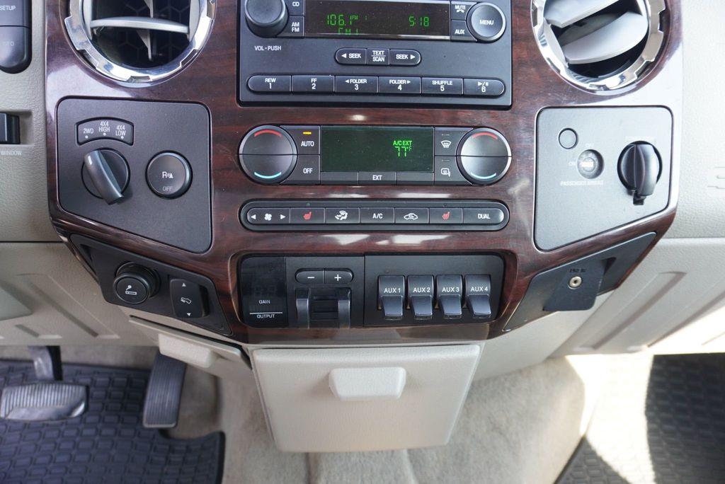 2008 Ford SUPER DUTY F-250 LARIAT - 23062658 - 26
