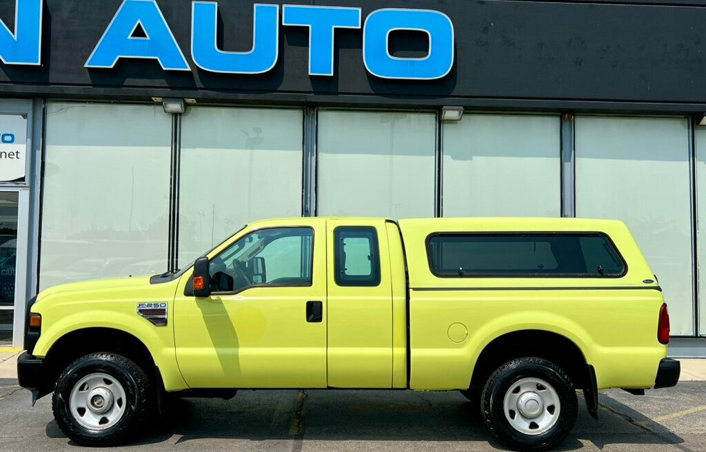 2008 Ford F-250 photo 2