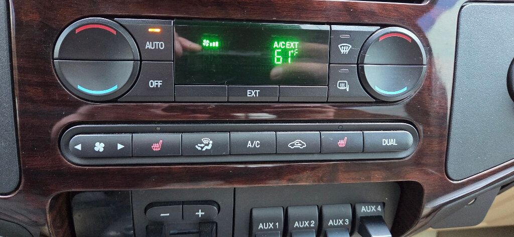 2008 Ford Super Duty F-250 SRW VERY LOW MILES Rare Diesel 4x4 CLEAN Rare 615-300-6004 - 22990347 - 28