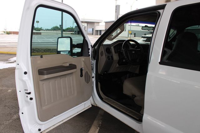 2008 Ford Super Duty F-350 DRW 2WD Crew Cab 172" XL - 23047436 - 17