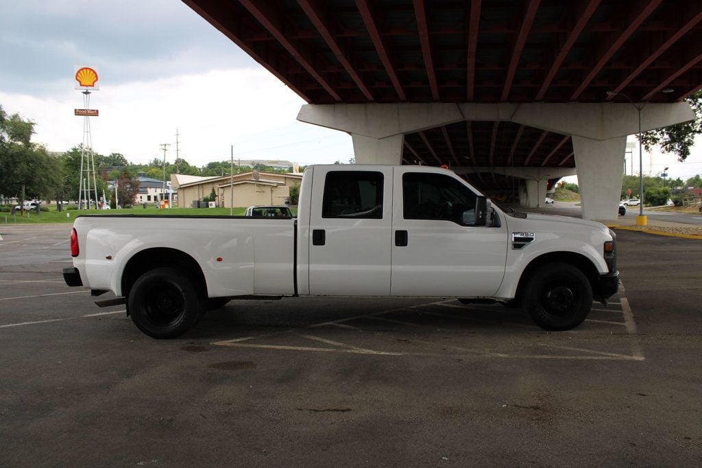 2008 Ford Super Duty F-350 DRW 2WD Crew Cab 172" XL - 23047436 - 4