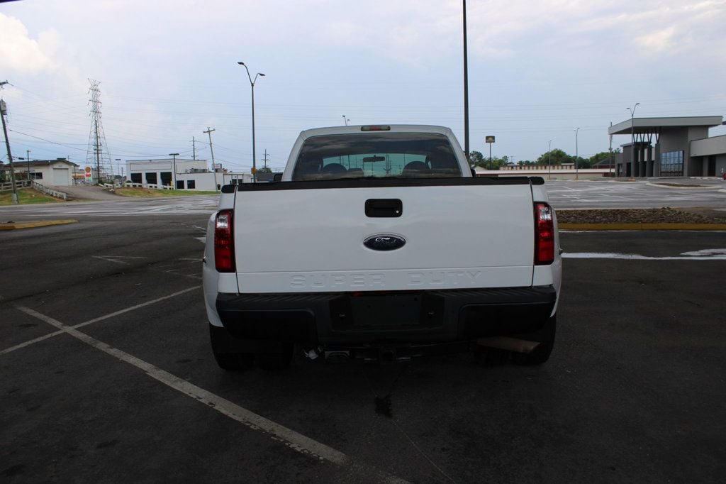 2008 Ford Super Duty F-350 DRW 2WD Crew Cab 172" XL - 23047436 - 6