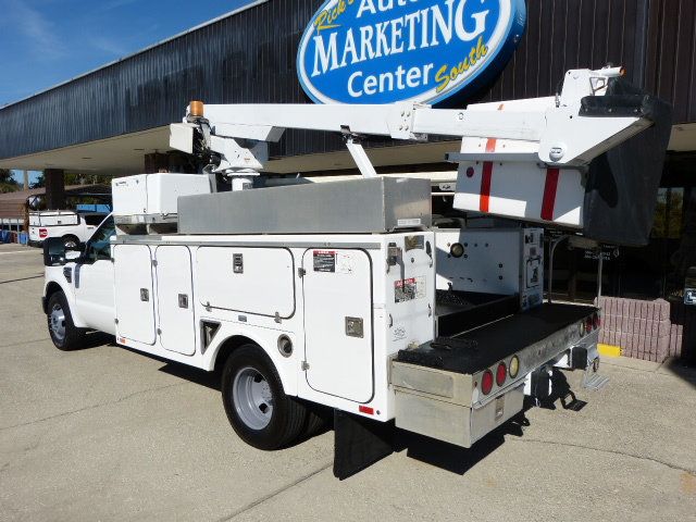 2008 Ford Super Duty F-350 DRW Cab-Chassis 5.4L V8 GAS*REG CAB*2WD*35' WORKING/30' PLATFORM "ALTEC" BUCKET! - 22983504 - 2