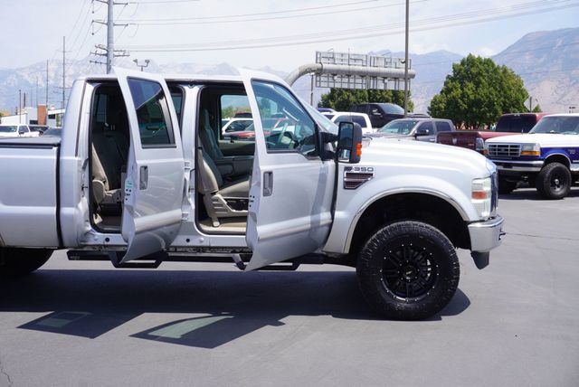 2008 Ford Super Duty F-350 SRW LARIAT - 23053830 - 22