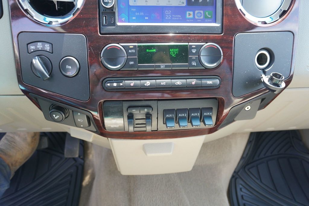 2008 Ford Super Duty F-350 SRW LARIAT - 23053830 - 32