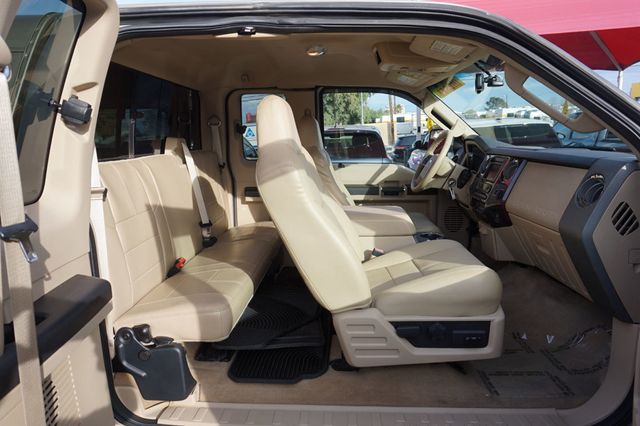 2008 Ford Super Duty F-350 SRW LARIAT, 4WD, DIESEL, SUPER CLEAN, LEATHER, NAVIGATION - 22986924 - 20