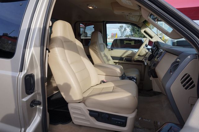 2008 Ford Super Duty F-350 SRW LARIAT, 4WD, DIESEL, SUPER CLEAN, LEATHER, NAVIGATION - 22986924 - 22