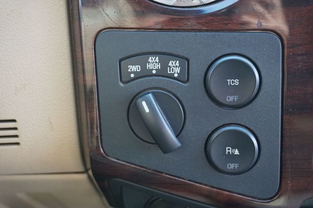 2008 Ford Super Duty F-350 SRW LARIAT, 4WD, DIESEL, SUPER CLEAN, LEATHER, NAVIGATION - 22986924 - 30