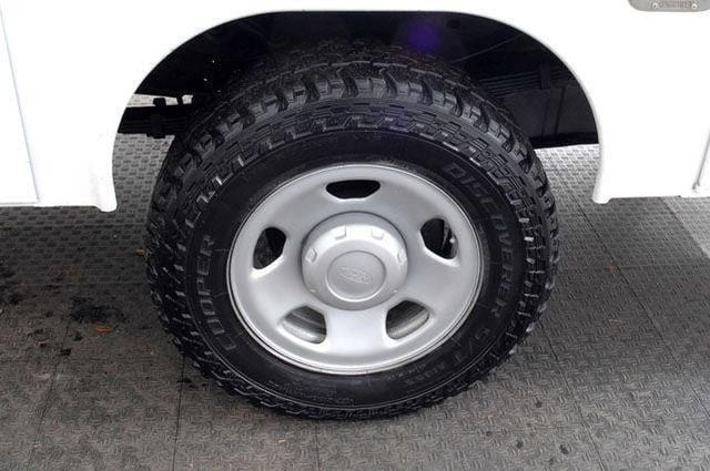 2008 Ford Super Duty F-350 SRW Cab-Chassis EXT CAB * 5.4L V8 * 4X4 * SRW * 9' READING UTILITY - 13219388 - 27