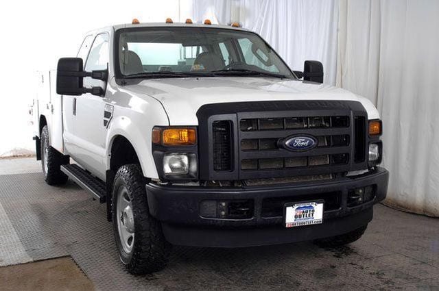 2008 Ford Super Duty F-350 SRW Cab-Chassis EXT CAB * 5.4L V8 * 4X4 * SRW * 9' READING UTILITY - 13219388 - 2