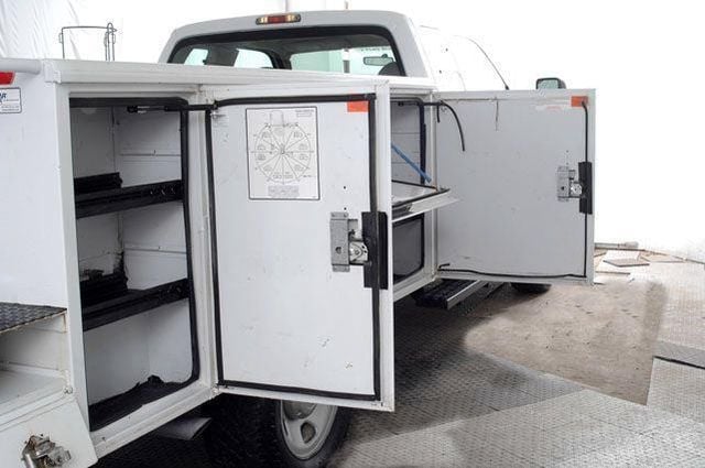 2008 Ford Super Duty F-350 SRW Cab-Chassis EXT CAB * 5.4L V8 * 4X4 * SRW * 9' READING UTILITY - 13219388 - 8