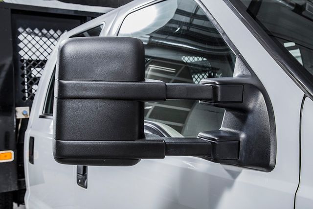 2008 Ford Super Duty F-450 DRW Cab-Chassis 4WD Crew Cab 200" WB 84" CA XL - 15194253 - 13