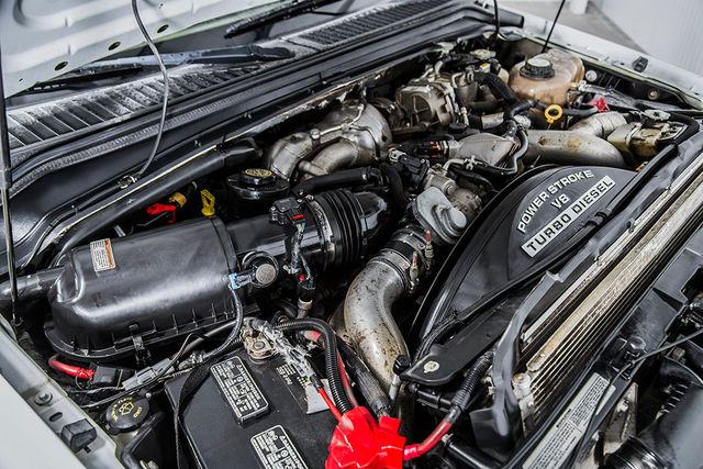 2008 Ford Super Duty F-450 DRW Cab-Chassis 4WD Crew Cab 200" WB 84" CA XL - 15194253 - 18