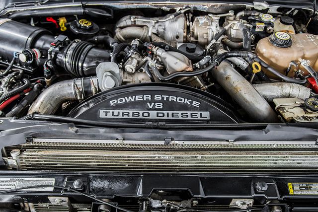 2008 Ford Super Duty F-450 DRW Cab-Chassis 4WD Crew Cab 200" WB 84" CA XL - 15194253 - 19