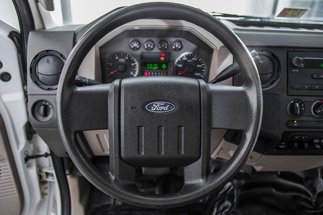 2008 Ford Super Duty F-450 DRW Cab-Chassis 4WD Crew Cab 200" WB 84" CA XL - 15194253 - 25