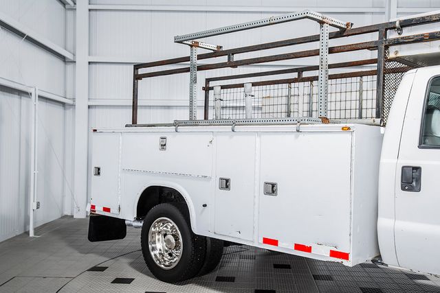 2008 Ford Super Duty F-450 DRW Cab-Chassis XL - 15403530 - 12