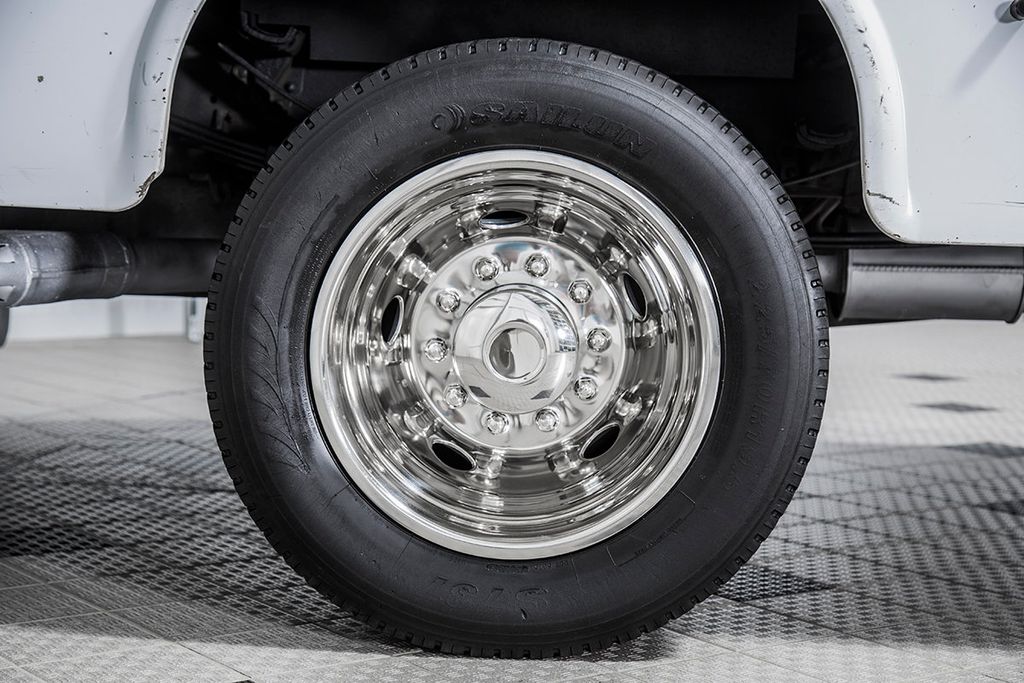 2008 Ford Super Duty F-450 DRW Cab-Chassis XL - 15403530 - 19